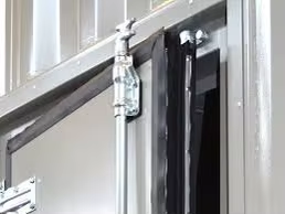 Уплотнитель двери контейнера